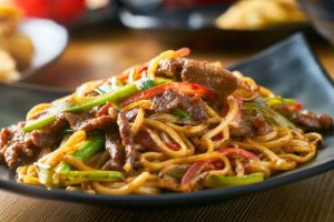 Trong thế giới món sợi ngon nhất, Chow Mein là biểu tượng của ẩm thực Trung Hoa – giản dị