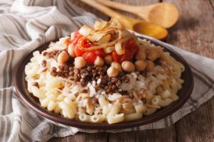 Kushari được xem là món ăn quốc dân của Ai Cập, tượng trưng cho tinh thần phóng khoáng và sức sống mãnh liệt của người dân